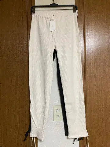 미사용 새상품 archi 코트 100% 리브 팬츠 화이트+블랙