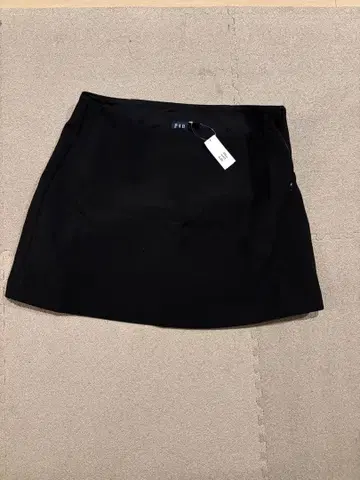 블랙 타이트 스커트