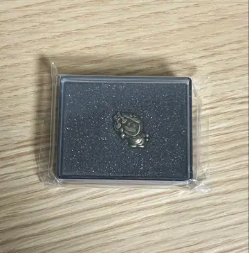 후지코 후지오 뮤지엄 도라에몽 핀 배지 코로코로 코믹 40주년 기념전