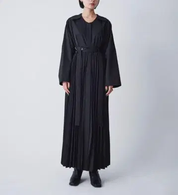 SR SHEER 원피스 [ 하자품: 버튼 2개 없음 ]