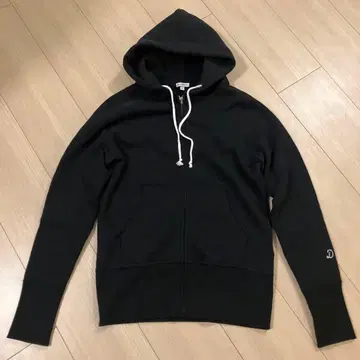 새상품급 DRESSTERIOR 후드티 사이즈 1 쭈리 드레스테리아