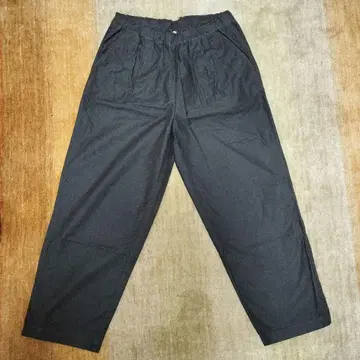 다크 그레이 와이드 팬츠