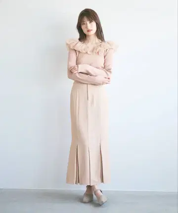 [ 새상품급 ] 하이웨스트 플리츠 디자인 머메이드 스커트 코코딜