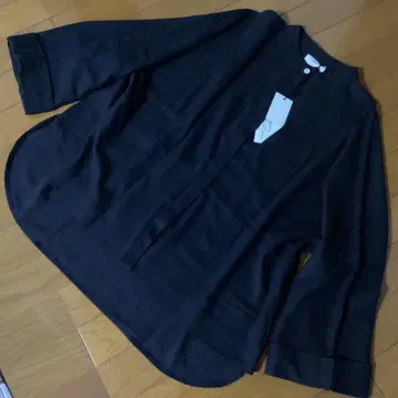 [ 새상품 미사용 택 포함 ] 하그무 hagumu 블라우스 블랙