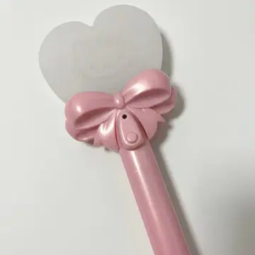 헬로키티 빛나는 하트형 응원봉
