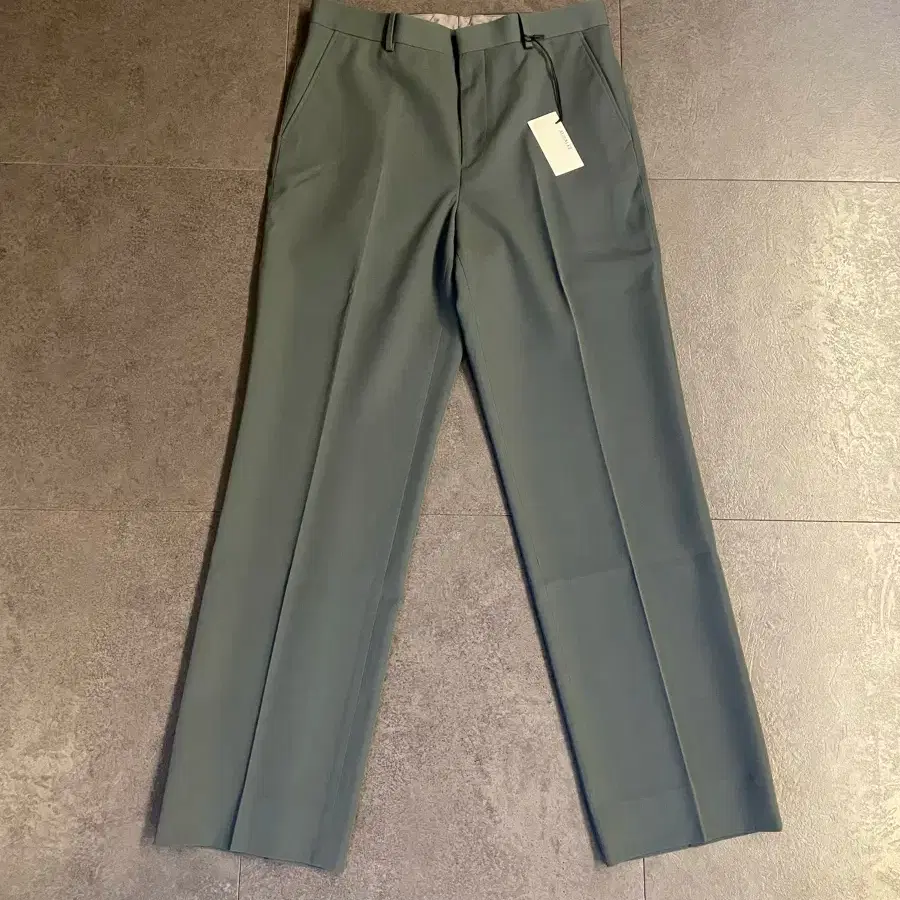 Auralee Light Wool Max Gabardine Slacks | Bunjang Global