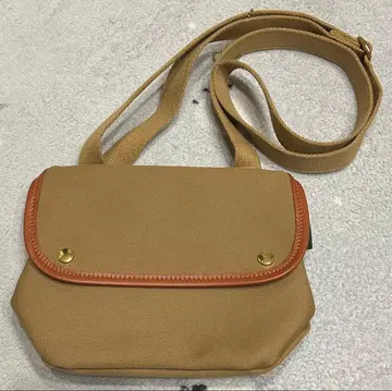 [ 새상품, 미사용 ] 브레디 숄더백