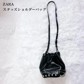 ZARA 스터드 숄더백 블랙 블랙