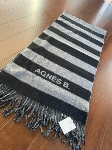 AGNES B. 스트라이프 머플러 UNI