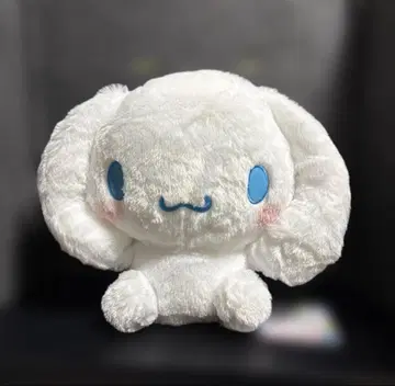 [ 새상품 익명 배송 최저가 ] 시나모롤 귀를 꽉 쥔 BIG 봉제 인형