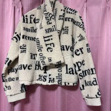 musemieux 플리스 자켓 크림색 문자 프린트