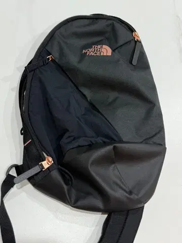 THE NORTH FACE 이사벨라 슬링 백