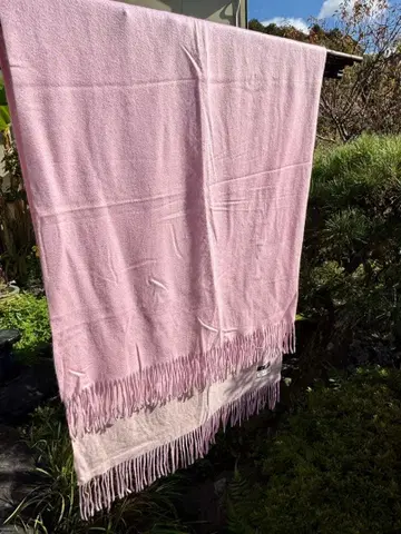 핑크 부드럽고 포근한 캐시미어 98% 프린지 머플러 숄