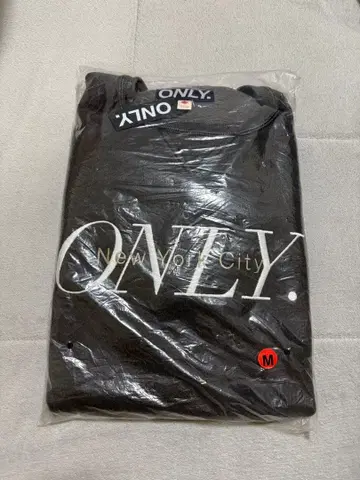 ONLY New York City 티셔츠 M 사이즈