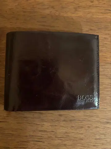 HUGOBOSS 브라운 접이식 지갑