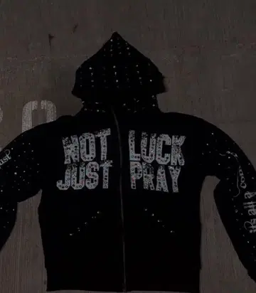 오피움 y2k 그런지 후드티