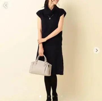 any SiS 새상품급 하이넥 니트 베스트