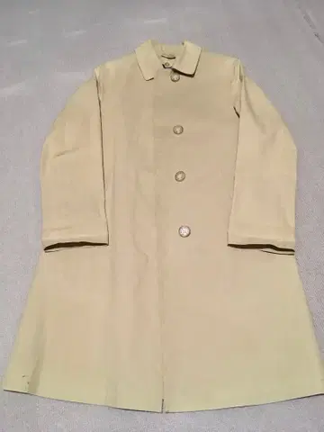 매킨토시 런던 베이지 스프링 코트