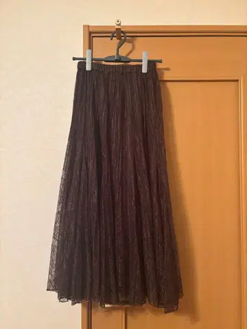 IENA 레이스 플리츠 스커트