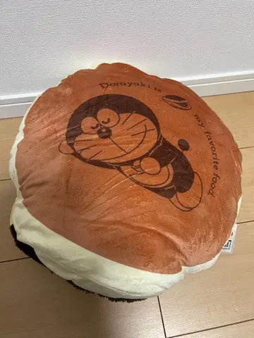 도라에몽 집게형 도라야키 쿠션 새상품 택 포함