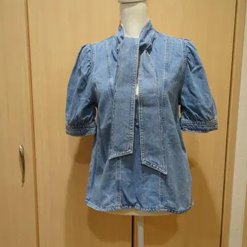 ZARA 데님 블루 리본 포함 퍼프 슬리브 셔츠