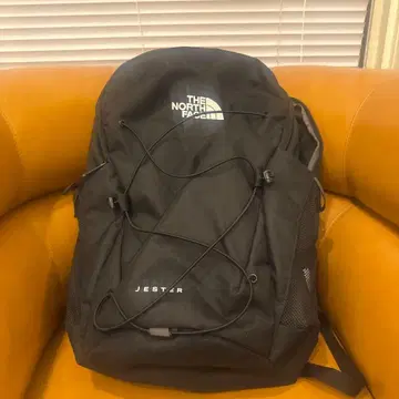 THE NORTH FACE JESTER 블랙 백팩