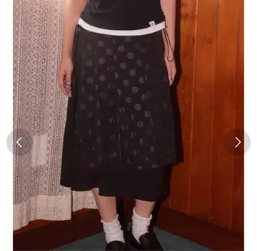 THE GREEN LAB Dot Wrap Skirt [Black]