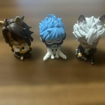 트위스티드 원더랜드 어깨 쿵 피규어