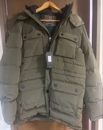TOMMY HILFIGER 남성용 다운 자켓 택 포함 새상품 M 사이즈