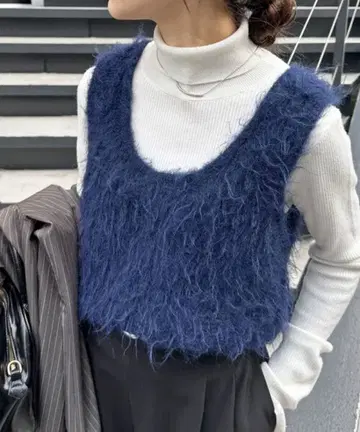 [ 새상품 ] discoat 슬리브리스 니트 FREE