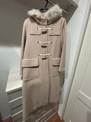 질 바이 질 스튜어트 핑크 베이지 더플 코트 퍼 포함 새상품급