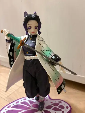 귀멸의 칼날 제일복권 코쵸우 시노부