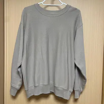 BY 소피 리버스 맨투맨