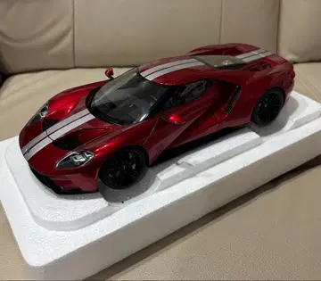 AUTOart 1/18 오토아트 Ford GT 2017