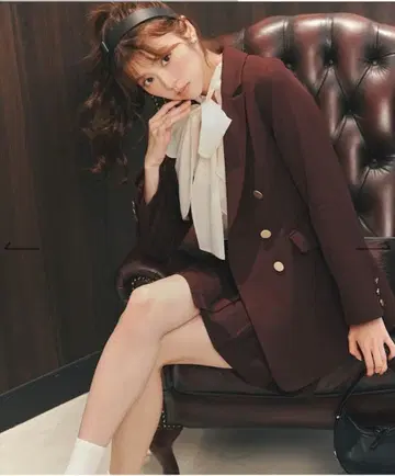 스윙 더블 테일러드 자켓