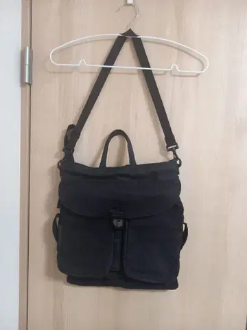 PALM STROKE 블랙 숄더백