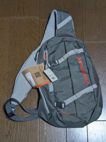 [ 미사용 ] patagonia 파타고니아 바디백 아톰 슬링 8L