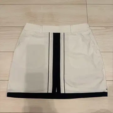 TaylorMade 여성용 스커트 화이트