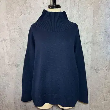 E by eclat 보틀넥 니트