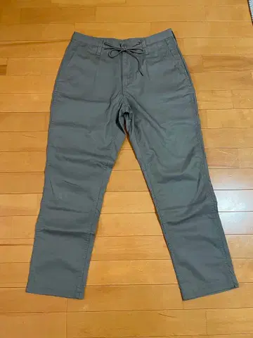 FLAT HEAD 그레이 치노 팬츠 M 사이즈