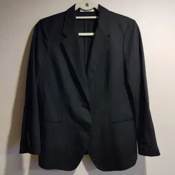 [ 새상품급 ] UNIQLO    블랙 테일러드 자켓