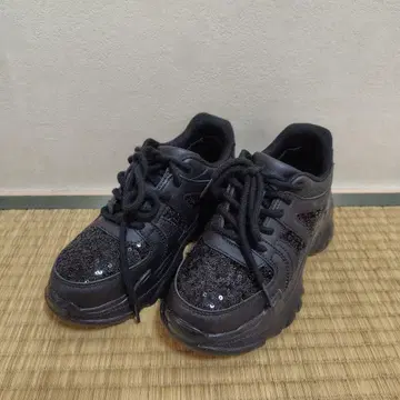 오리엔탈 트래픽 통굽 스니커즈 23.5cm