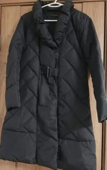 CHROME 다운 롱 코트