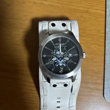 Ed Hardy 에드하디 손목시계