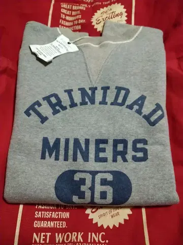 미사용 새상품 401 TRINIDAD 맨투맨 42 멜란지 그레이