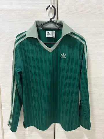 adidas 그린 스트라이프 긴팔 T셔츠