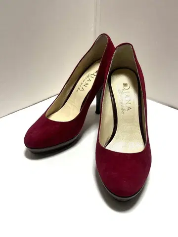 DIANA 다이애나 버건디 스웨이드 하이힐 23.5cm