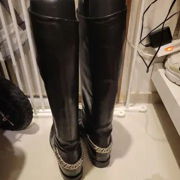 블랙 롱 부츠 체인 포함