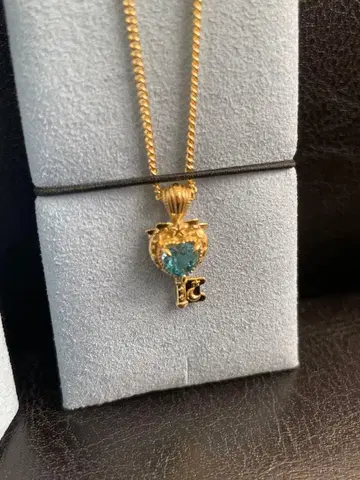 어른의 세본스타 블루 토파즈 하트 키 펜던트 C-pla 카라츠