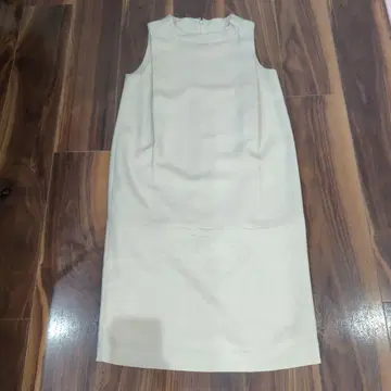 Noble 아이보리 슬리브리스 원피스 36